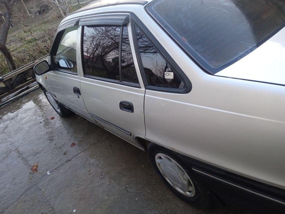 Некся 1 сотилади