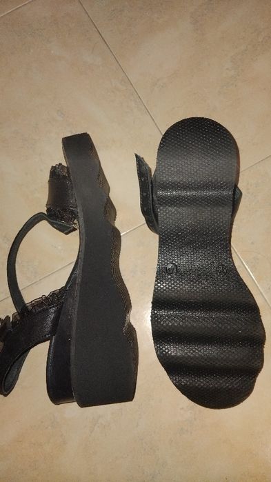 Дамски сандали естествена кожа