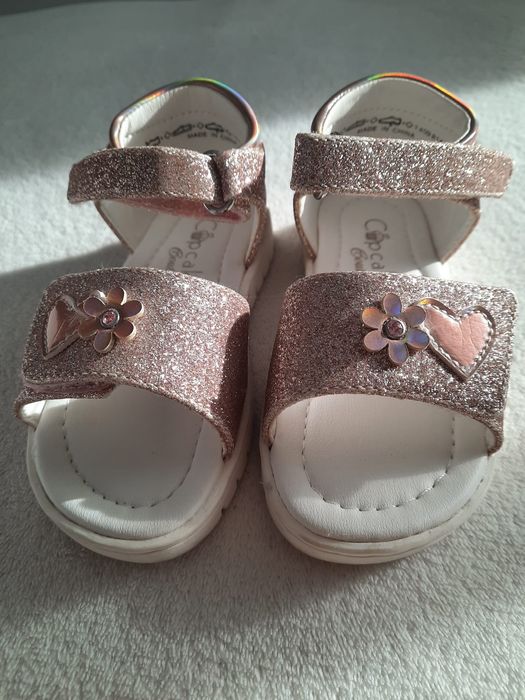 Sandale pentru fete