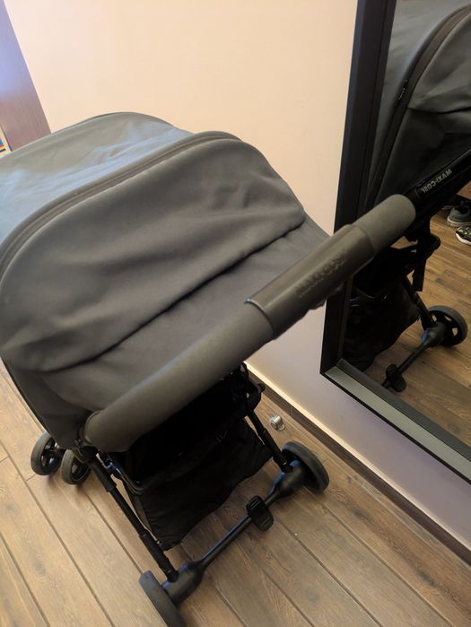 Детска количка Maxi-Cosi Lara2 Essential Graphite в гаранция