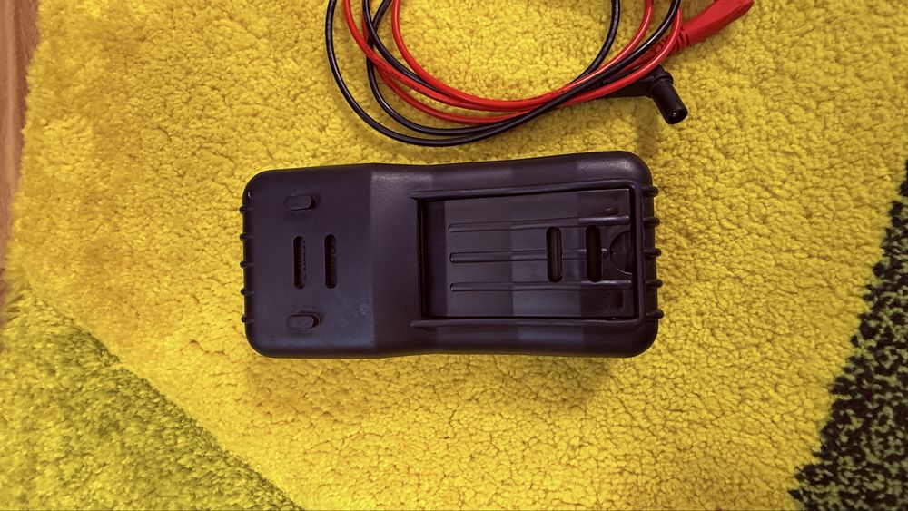 Multimetru CALTEK Instrument CM 2701