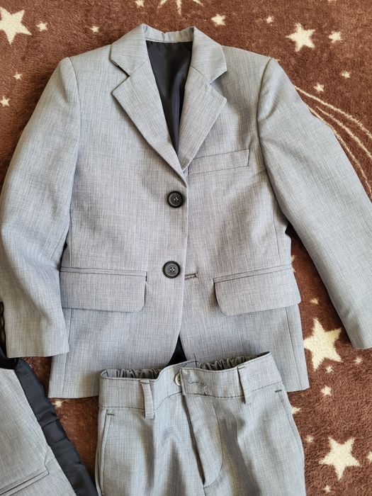 Vand costume baiat 3-4 ani
