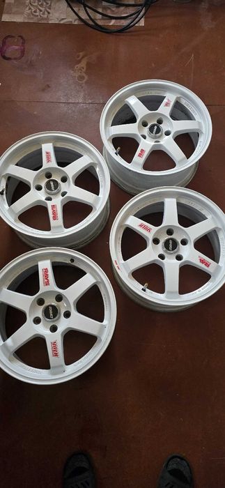 Rays Volk Racing TE37