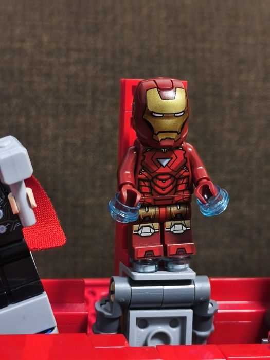 LEGO® Marvel - Лого и мини фигурки MARVEL 76313, 931 части