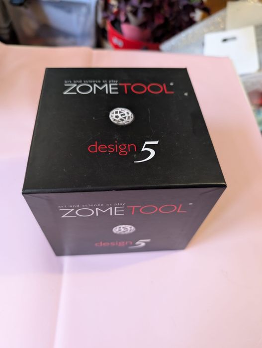 Joc de construcție Zometool - Design 5 (STEM / Geometrie)