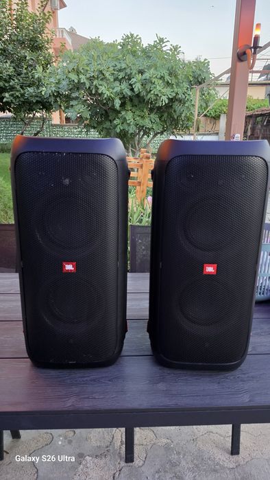 Две тонколони JBL PartyBox 310