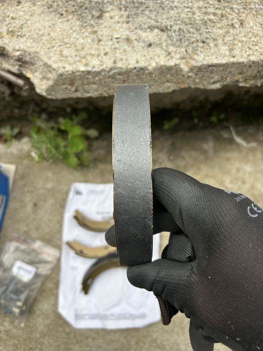 Задни накладки и челюсти за Mercedes E класа 1998-2002