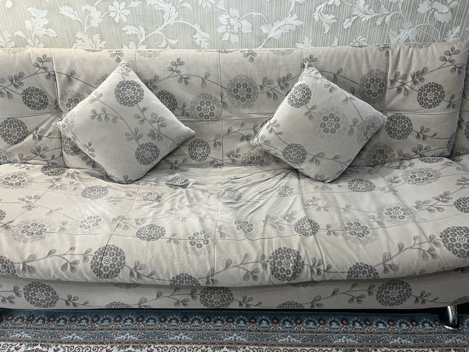 Диван и 2 кресла