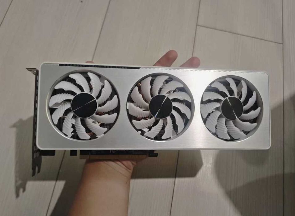 Видеокарта RTX 3060 Ti