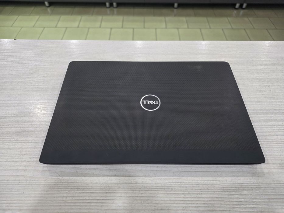 Ультра Dell (Core i7-10 gen, 16 Gb DDR4)
