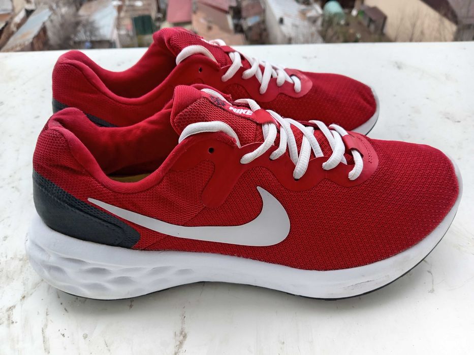 Adidas Nike REVOLUTION 6 marimea.43, (27.5 cm) made in Vietnam.