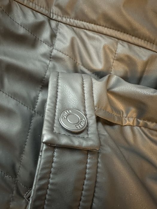 Мъжко яке имитиращо кожа Guess