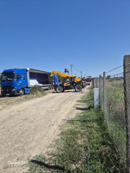 Închiriez incarcator telescopic (Pe termen lung cu operator)