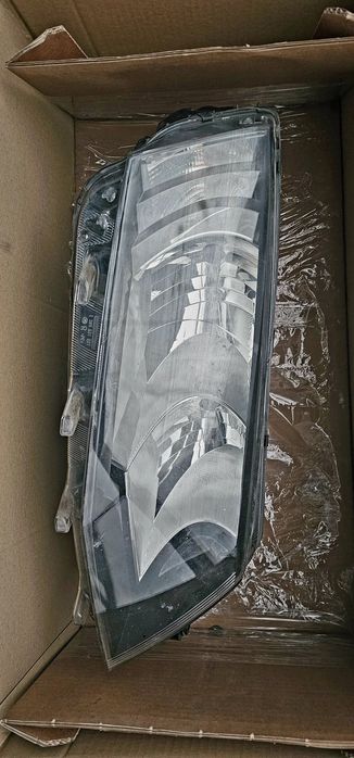 Far halogen Skoda Octavia 3