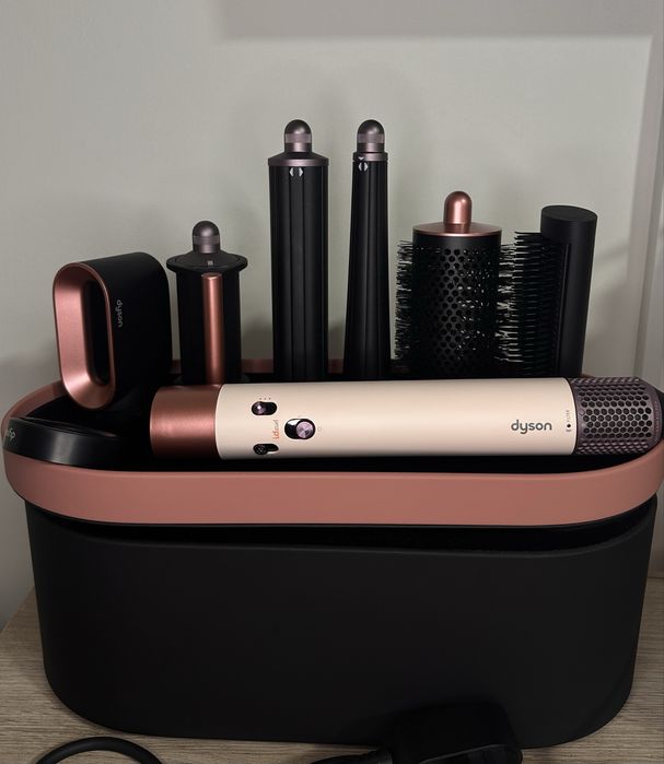 Dyson 8 Airwrap Bluetooth