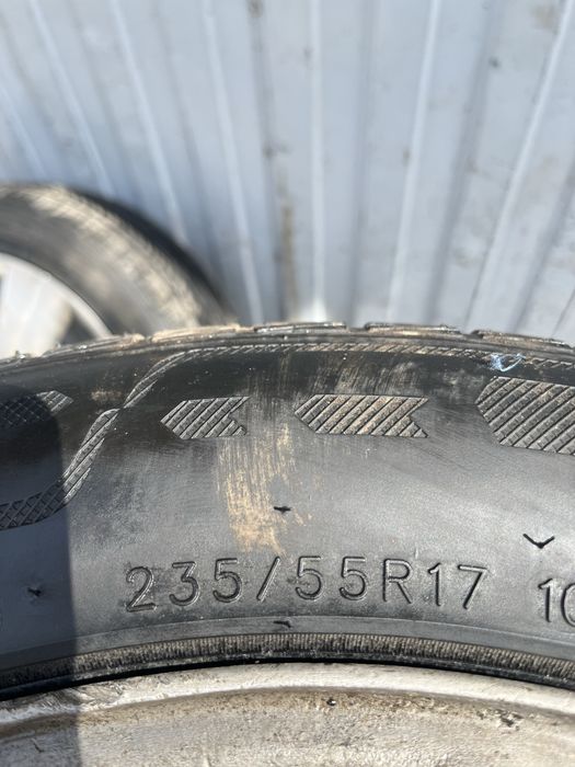 BMW диски r17 с шинами 235/55/17