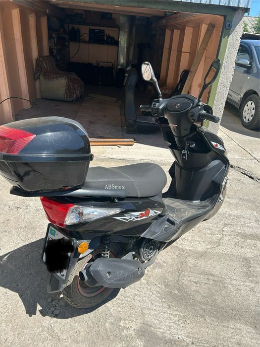 Продам скутер ABS