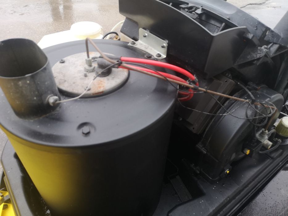 Пароструйка Karcher HDS 558C 220V160bar Супер Силна и Мощна Дизел