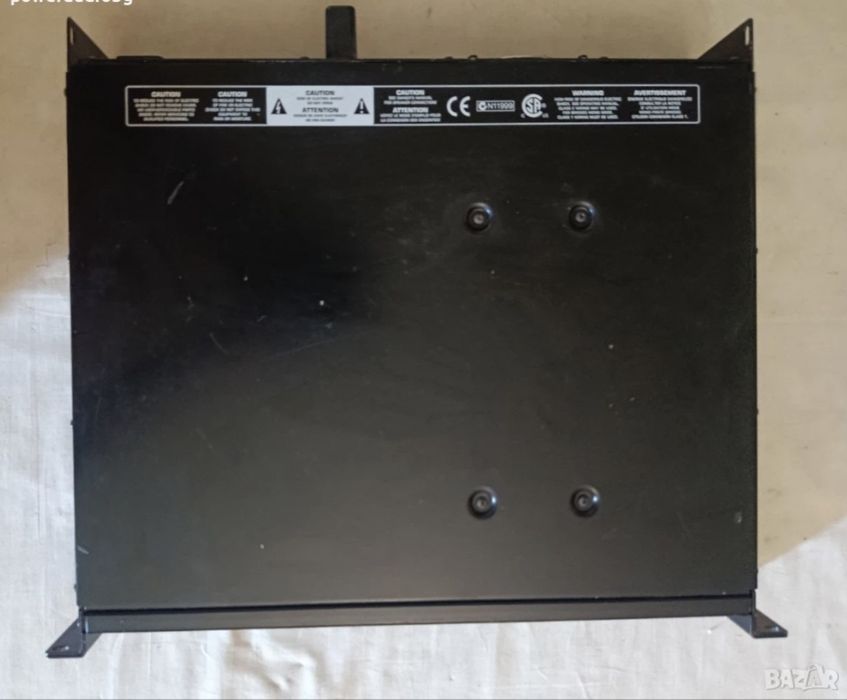 професионално стъпало усилвател Behringer EP 1500