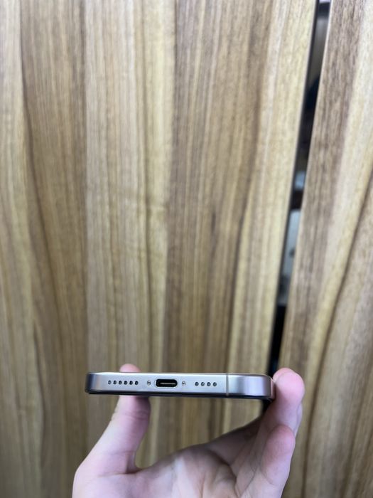 Iphone 16 pro max desert 256 gb 100%