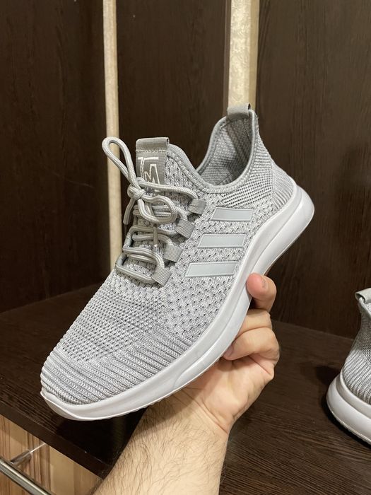 Кроссовки летнее