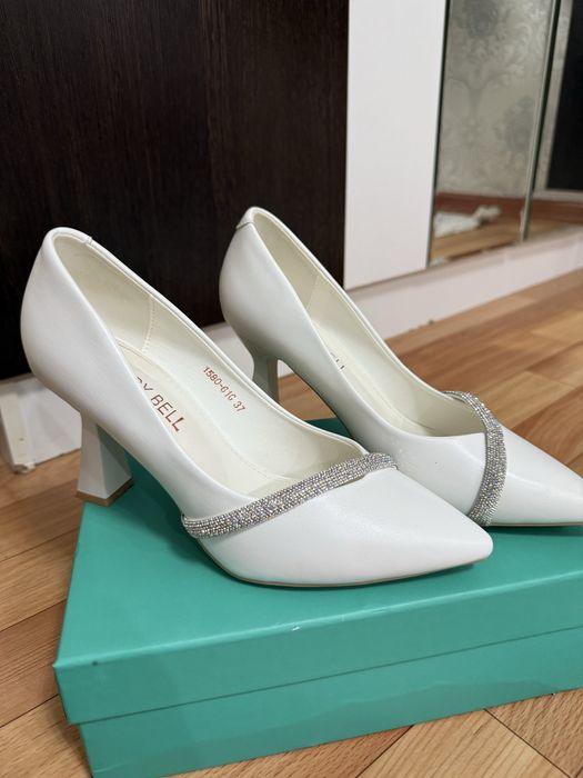 Каблук туфельки.