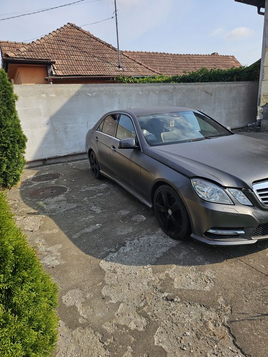 MERCEDES-BENZ 300 0 — imagine 3