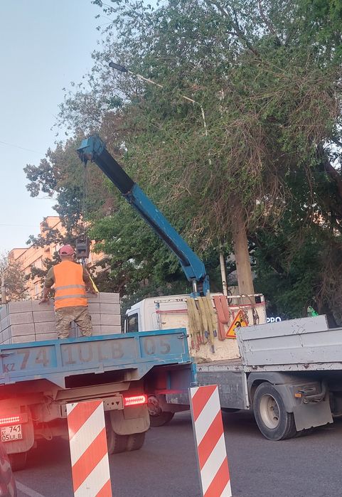 Бордюр гранитный