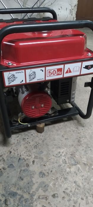 Генератор бензиновый