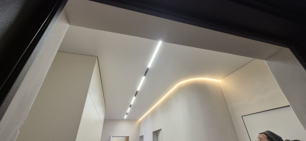 Натяжные потолки !