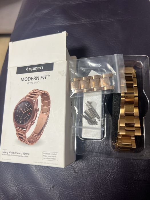 Смарт часовникSamsung galaxy watch rose gold
