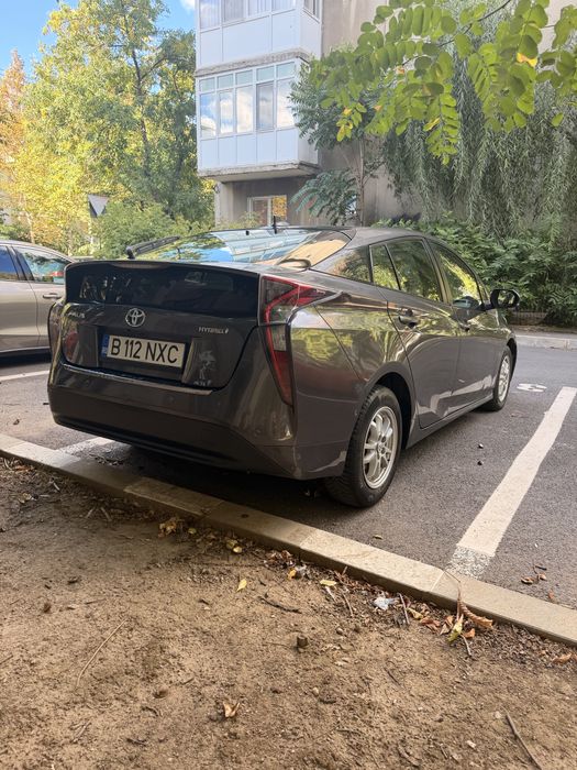 TOYOTA Prius 2018 — imagine 3