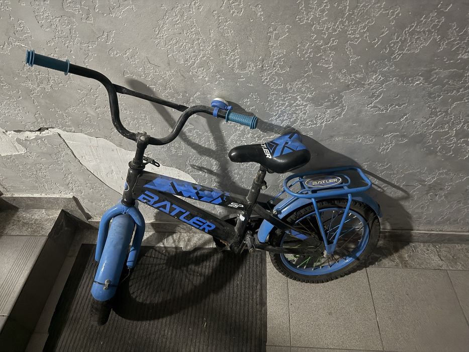 Велосипед на 6-9 лет