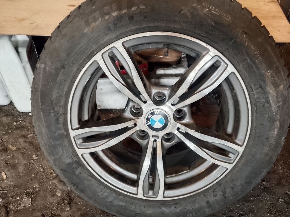 Продам колеса БМВ 34