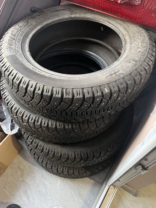 Продается зимный шины