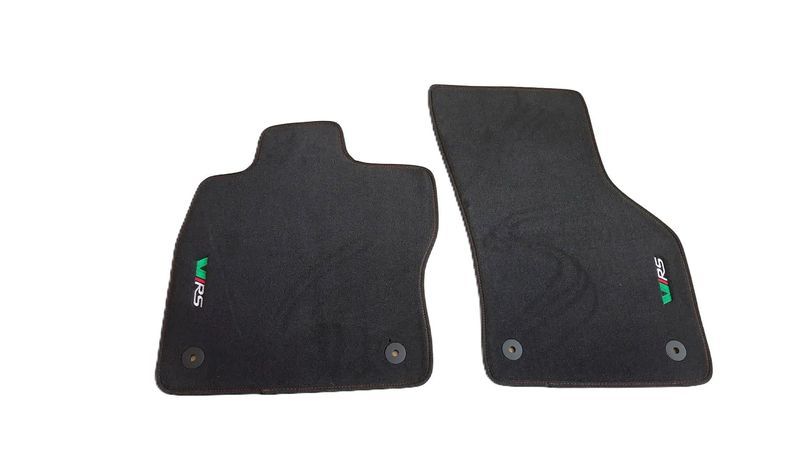 Две предни стелки за Audi TT 2006 - 2014