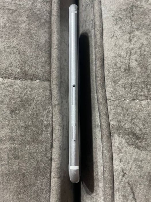 iPhone Se2 64GB obmen