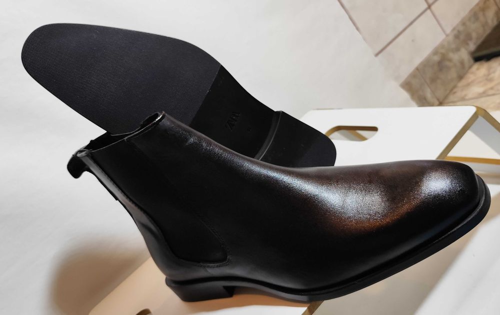 Ghete chelsea 43 plain toe ZARA NOI piele naturala moale negru