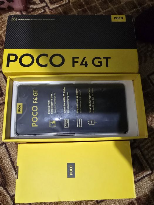 Poco F4 GT 12/256