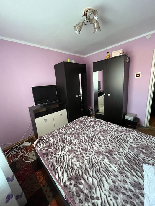 Apartament de 2 camere semidecomandat