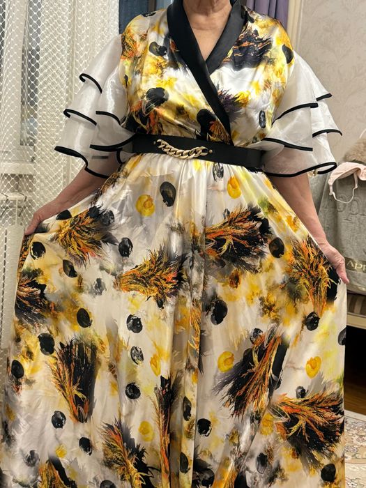 Продам модные платья