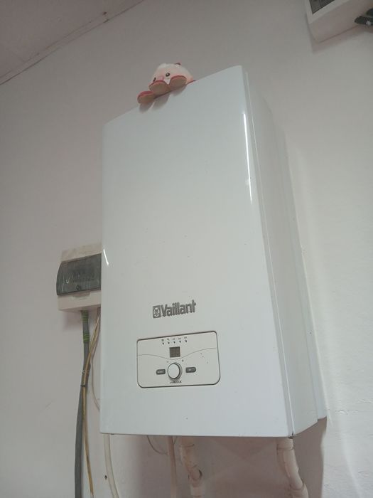 Vând centrala termica 380v