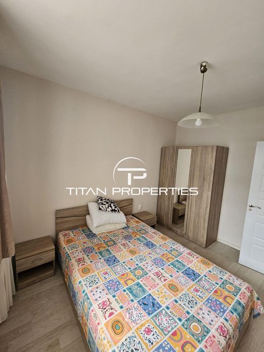 Дава се под наем Двустаен апартамент в Бургас, Център - 60 кв.м за 408 € - Снимка #2