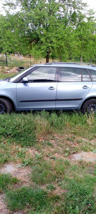 SKODA Fabia 2009 — imagine 2