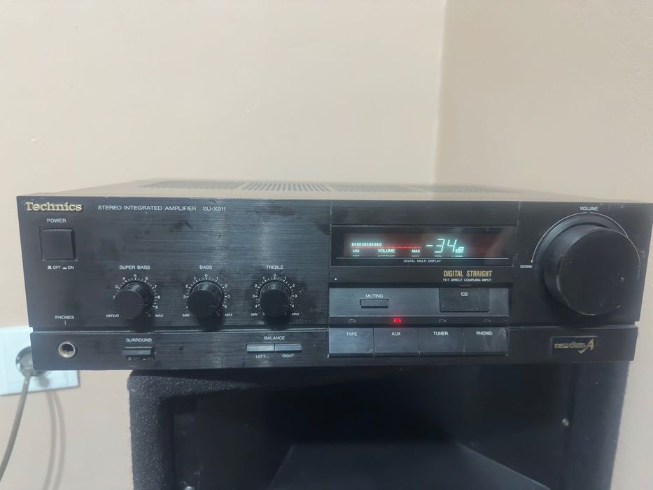 Усилвател Technics su-x911