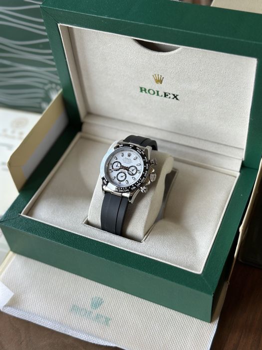 Rolex Daytona Cosmograph “Panda” Rubber Strap 40 mm