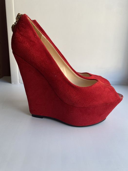 Обувь на платформе