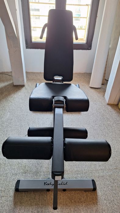 Vând aparat profesional extensii picioare BodySolid GLCE365,mărimea S