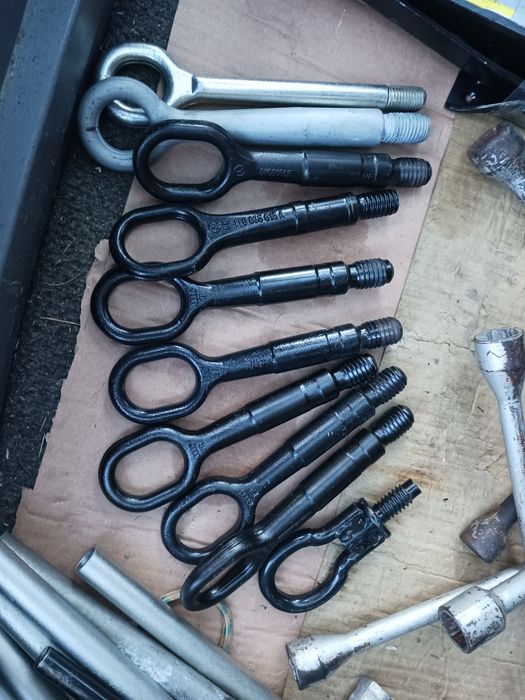 Крикове,ключове и куки за теглене! 10лв