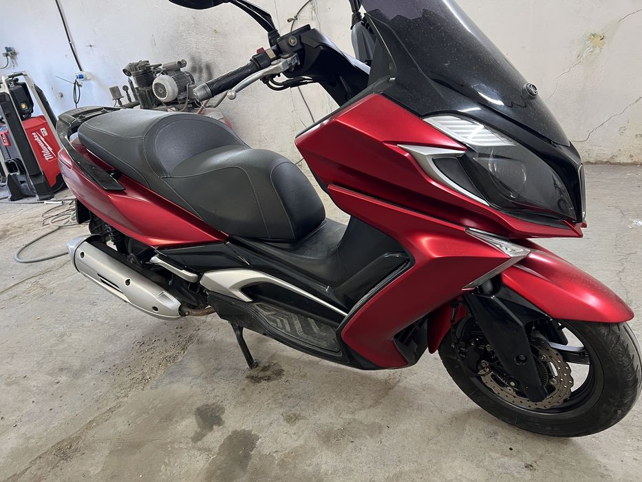 Vand scuter KYMCO DOWTOWN 125